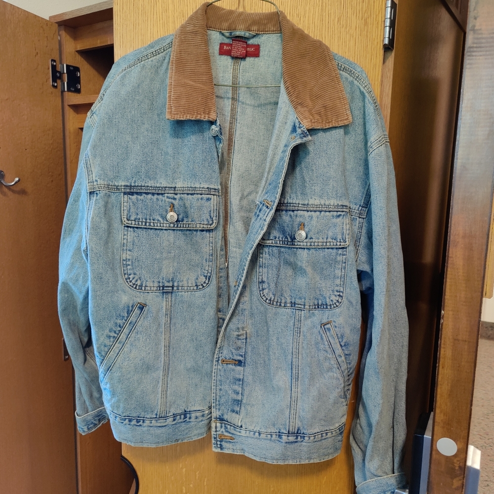 Vintage 80s/90s Banana Republic jean jacket